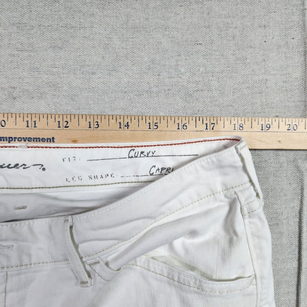 Eddie Bauer Womens Size T16 White Curvy Crop Capri Denim Jeans - Picture 9 of 14